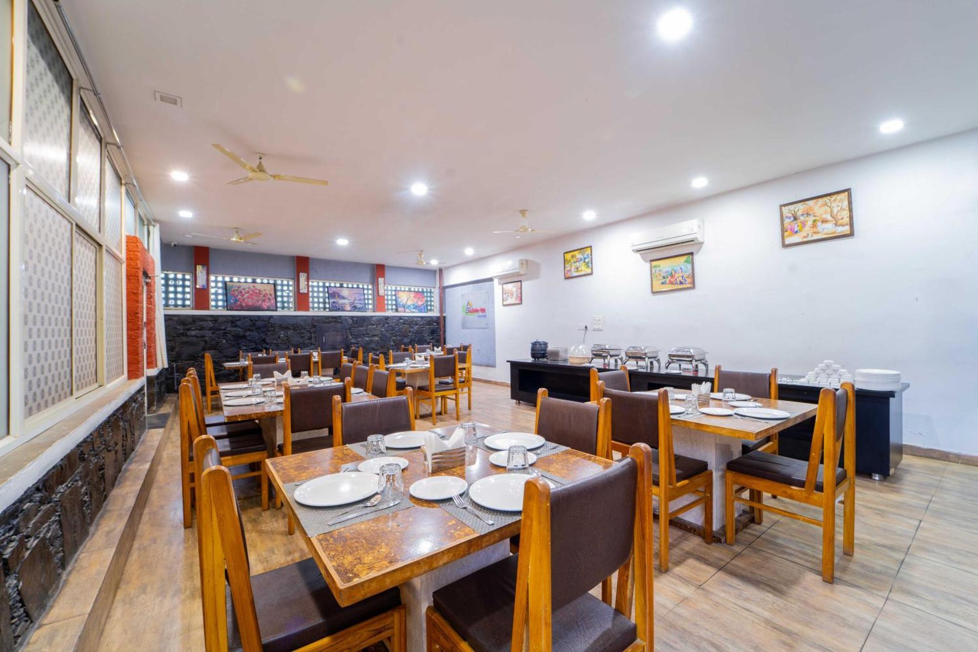 Treebo The Aravali Getaway Hotel Udaipur Exterior photo