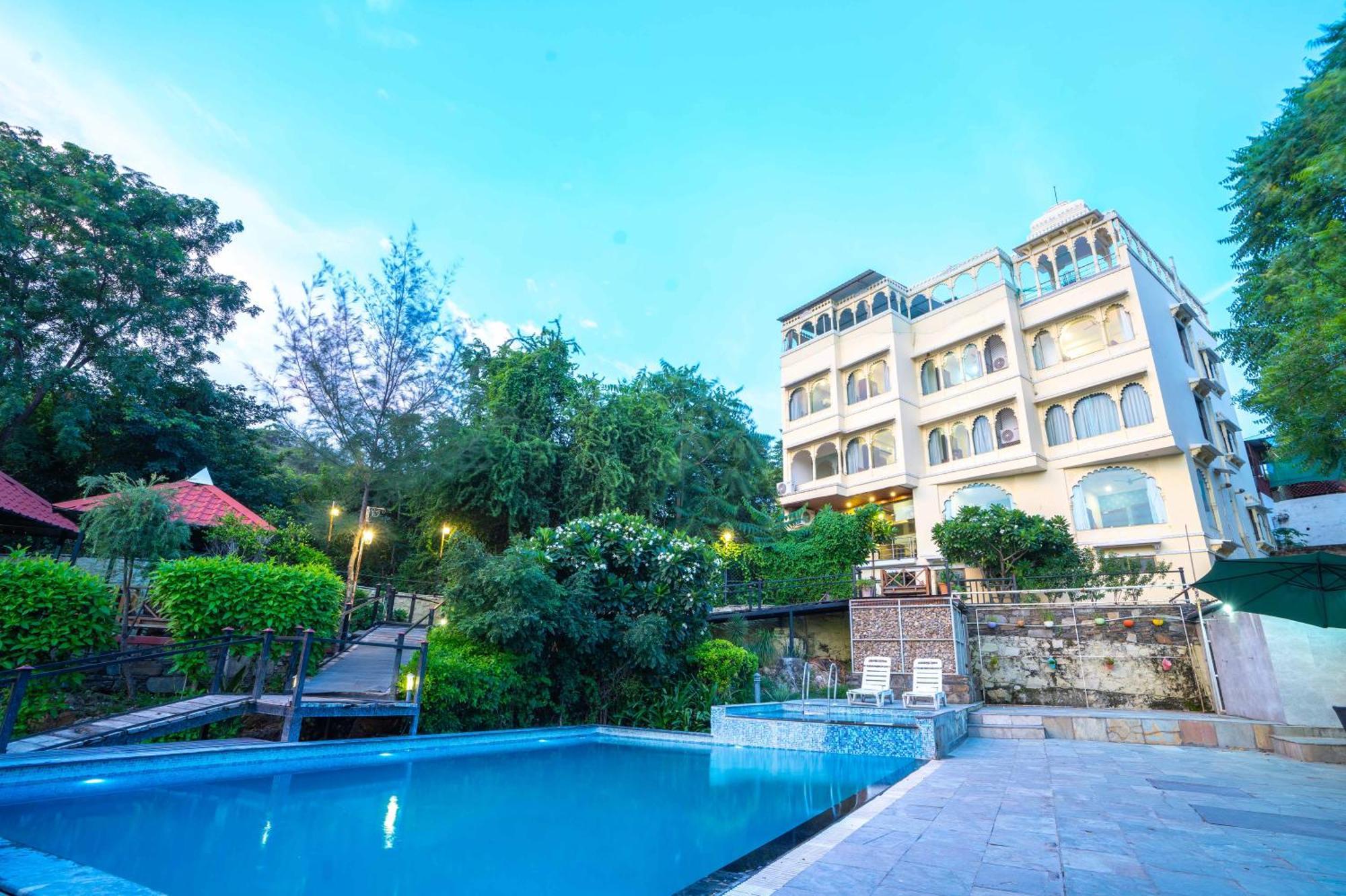 Treebo The Aravali Getaway Hotel Udaipur Exterior photo
